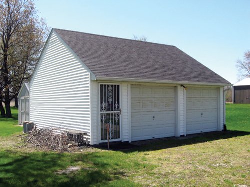 Property photo 20 - 4 Bedroom, 2 Story Home & 2 Bedroom Bungalow